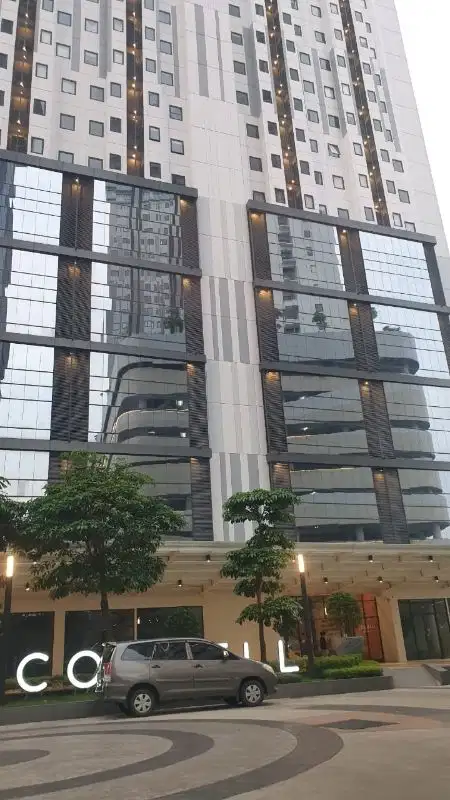 UNIT TERBATAS SOHO LOFT APARTMENT UNIVERSITAS CIPUTRA TOWER CORNELL