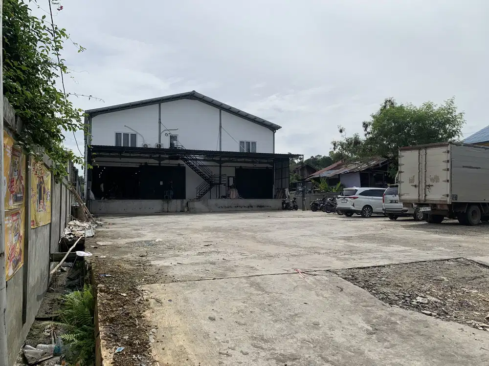 Jual gudang Balikpapan luas 2000 lokasi strategis