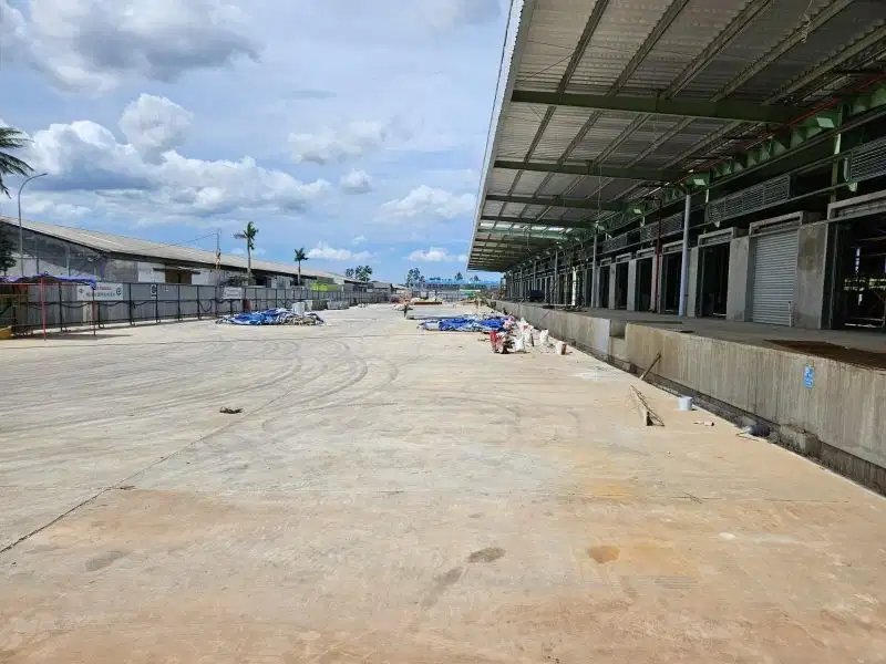 Gudang Daan Mogot Dalam Kawasan Luas 1700 Dekat  BizPark Daan Mogot