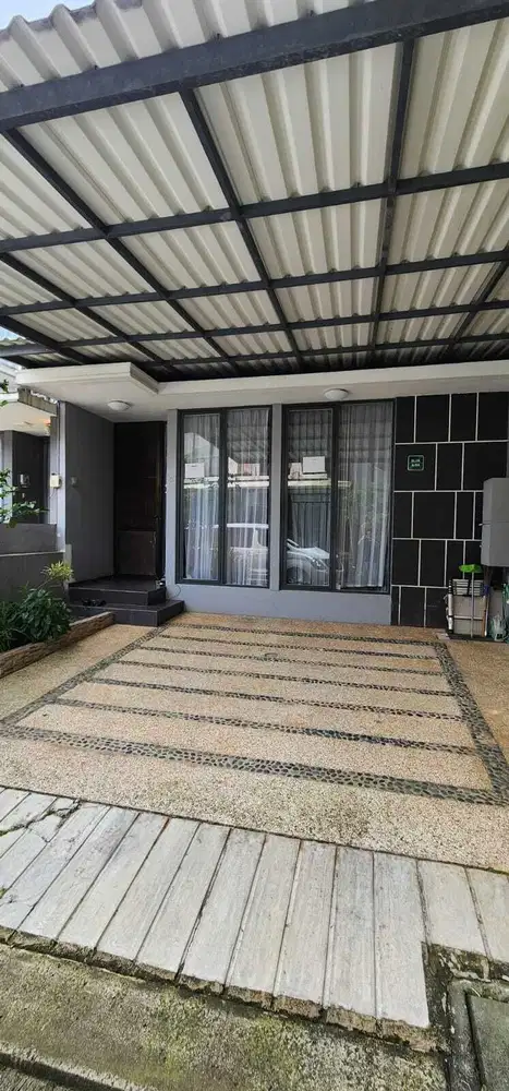 RUMAH 2Lt - GOLDEN PARK 2, CISAUK, TANGERANG