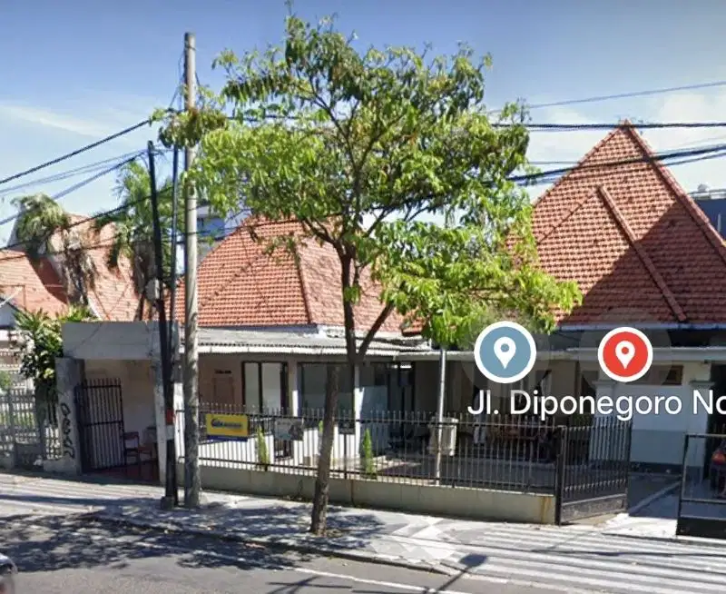 Dijual Rumah Strategis di Jalan Raya Diponegoro