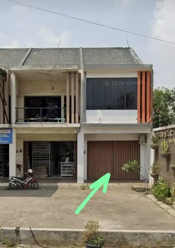 Ruko di jl raya parpostel depan pombensin bj kulur