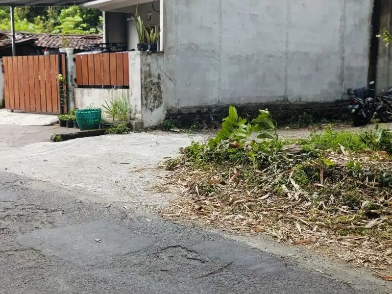 Dijual Tanah kecil di wedomartani  murah cocok untuk hunian