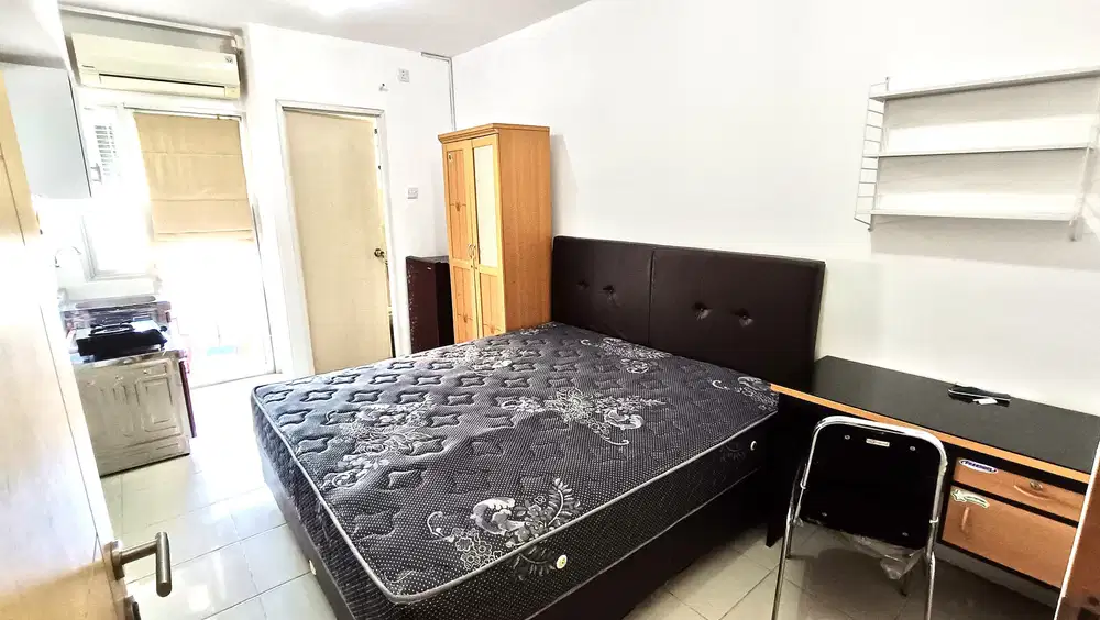Disewakan Murah Apartemen Educity Harvard Studio Semi Furnish dkt PCM