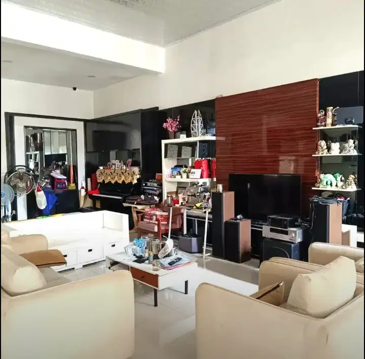 PAKUWON INDAH VILLA VALENSIA DKT GRAHA FAMILY, CITRALAND, DIAN ISTANA