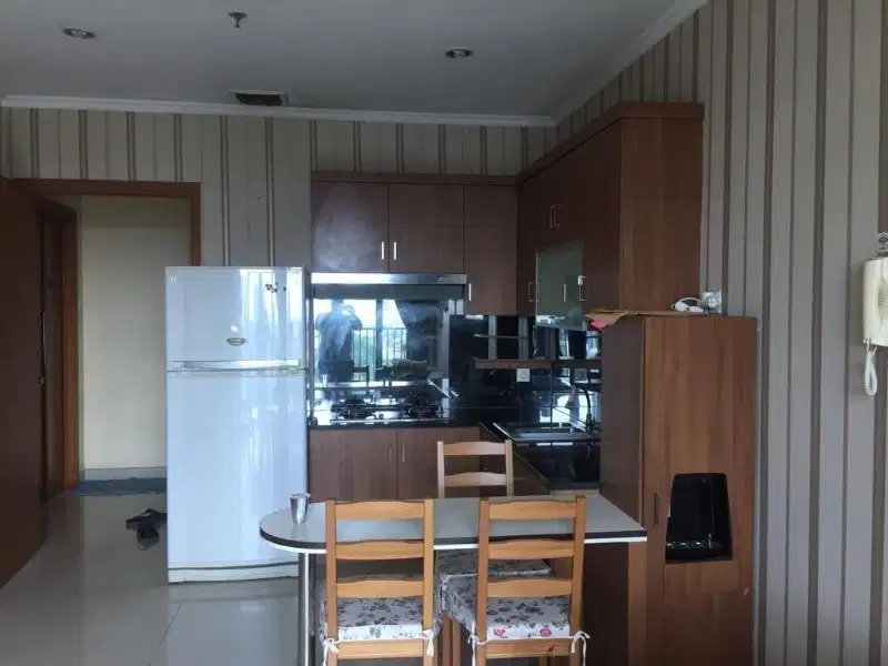spesialis apartement hamptons park unit 2 bedroom good unit