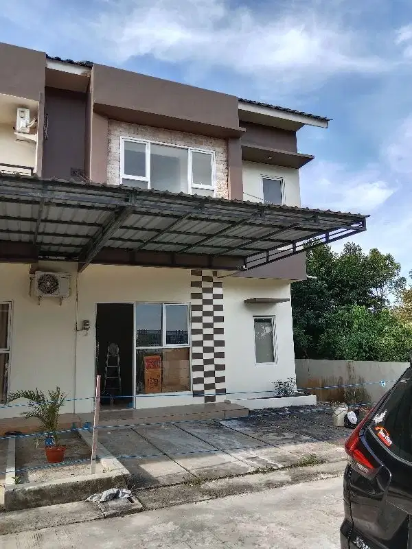 Rumah minimalis wonorejo