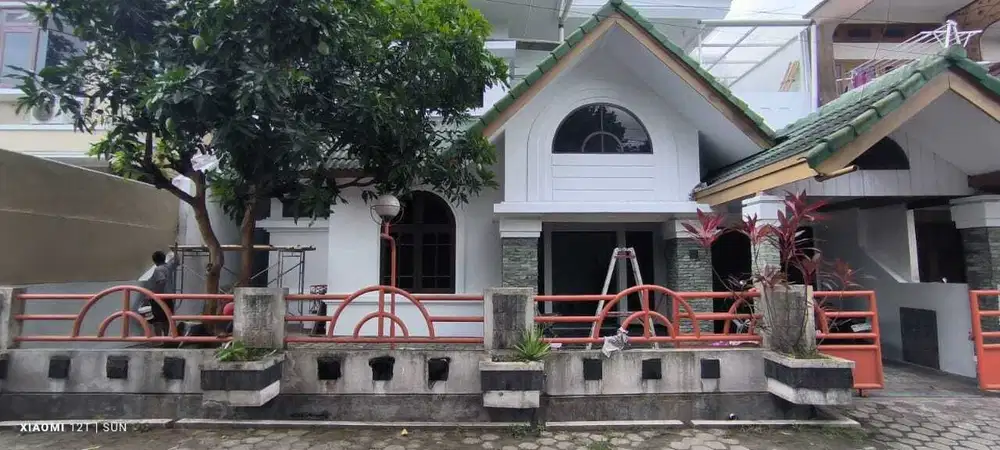 RUMAH DIPERUMAHAN DEKAT MIROTA GODEAN, NGESTIHARJO, KASIHAN, BANTUL