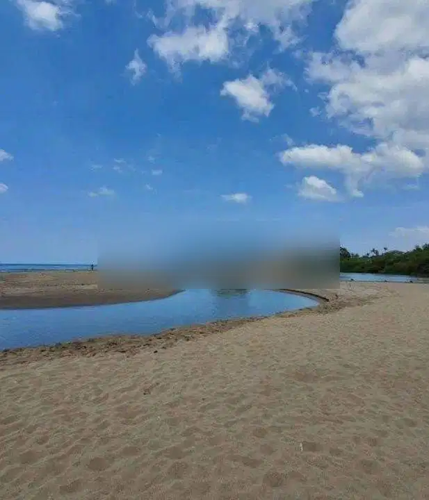 tanah di jalan utama pantai Berawa, Canggu