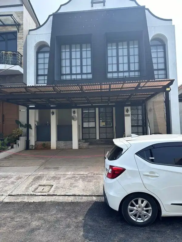 DIJUAL RUMAH 2 LANTAI LIPPO UTARA