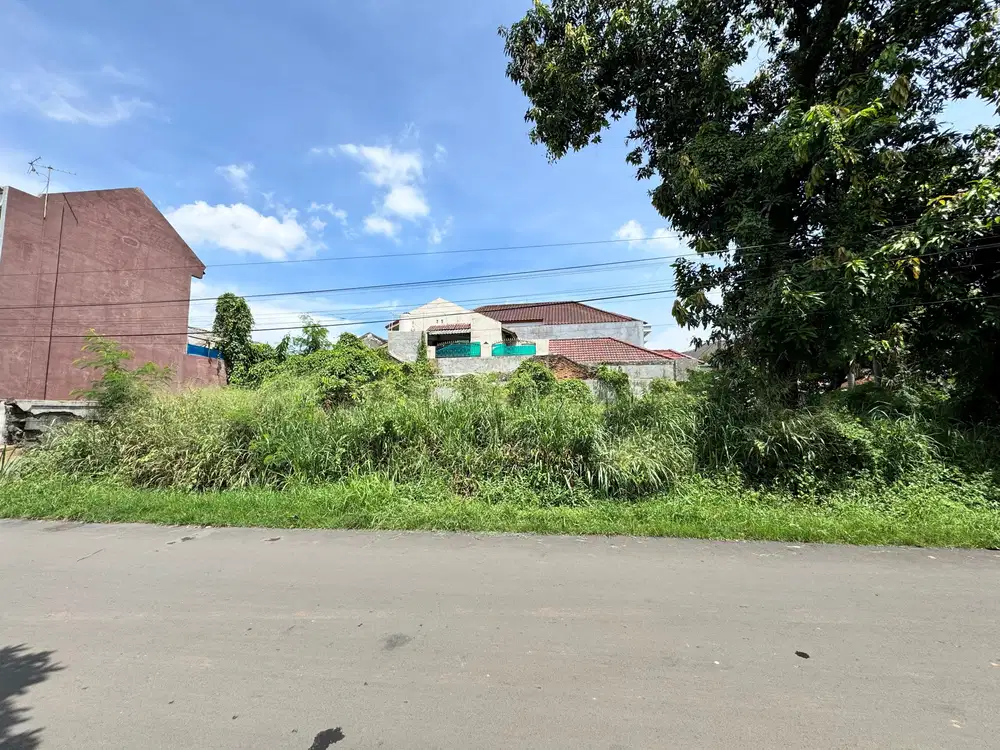 Tanah di samping kantor Lurah Sepanjang Jaya Rawa Lumbu