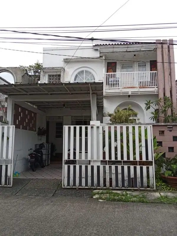 Bukit Cimanggu City 1,5 Lantai