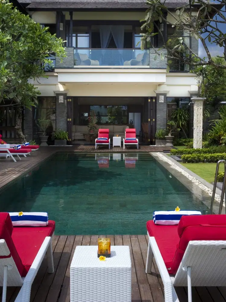 Villa Mewah Langka Los Pantai di Seminyak Bali - Thumbnail 9