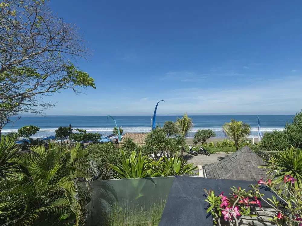 Villa Mewah Langka Los Pantai di Seminyak Bali - Thumbnail 8