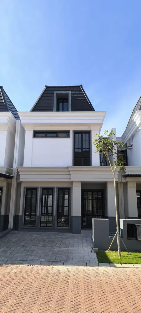 JUAL RUMAH DIAN ISTANA CLUSTER WHITE. HOUSE SURABAYA (Tjin2aArea)