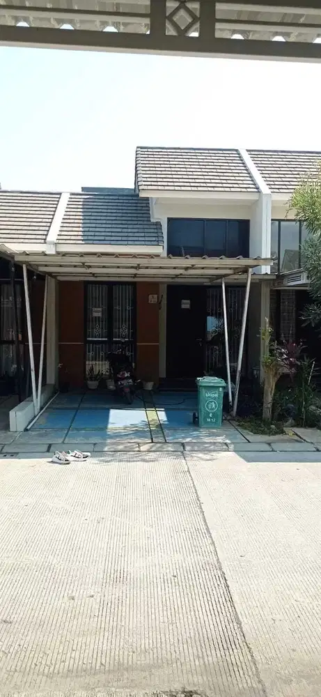 Rumah di Emerald Sepatan Tangerang