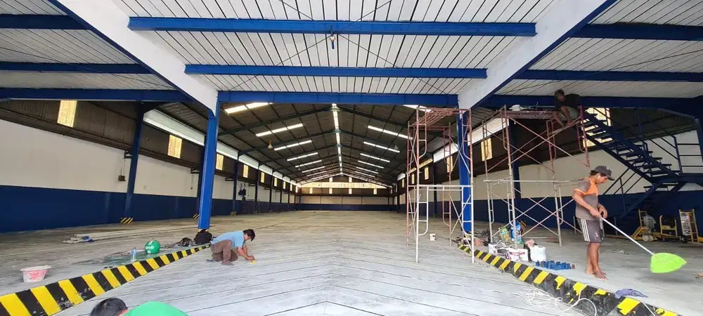 Gudang rapi banget siap disewakan di cengkareng luas 2100 mtr