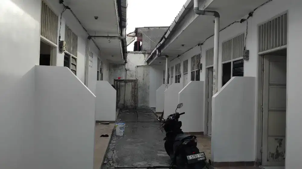 RUMAH LETAK STRATEGIS