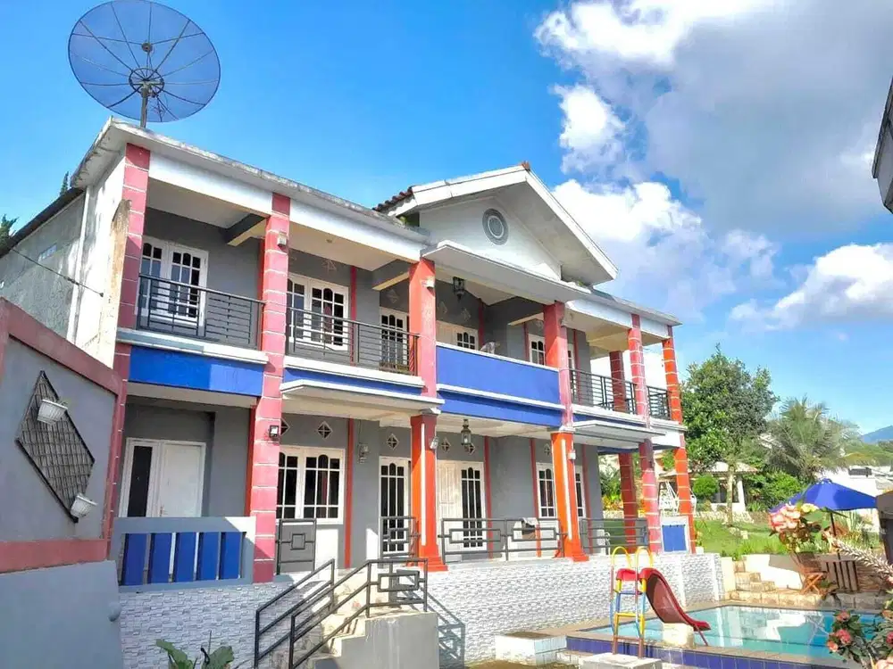 VILLA LAROSSE BATU LAYANG