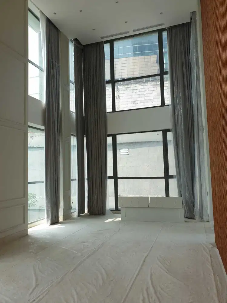 Bloomington garden penthouse kemang village