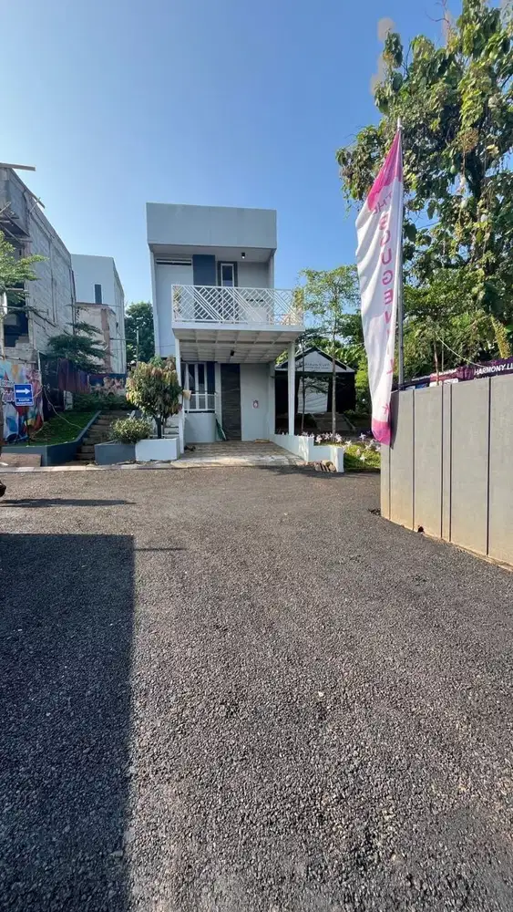Rumah cluster  cantik plus balkon nyaman harga ringan  di Cilodong, kota Depok. Dekat`