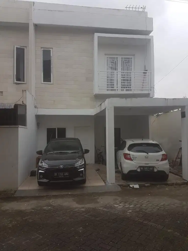 Rumah komersil strategis di Medan