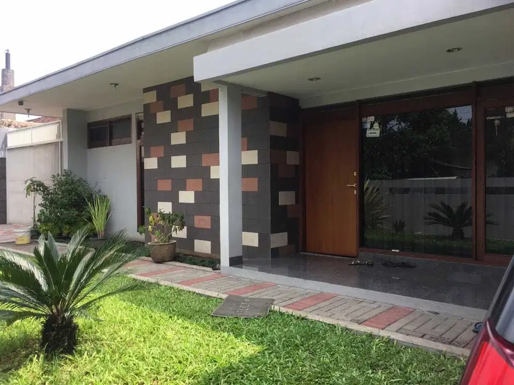 Dijual Rumah Terawat Siap Huni Kompleks Dadali