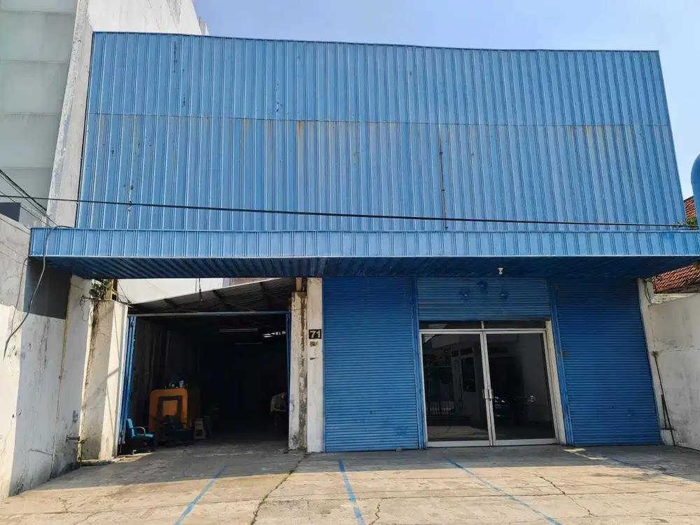 JUAL EX.OFFICE & WAREHOUSE DI NOL JALAN TIDAR SURABAYA (Tjin2Area)