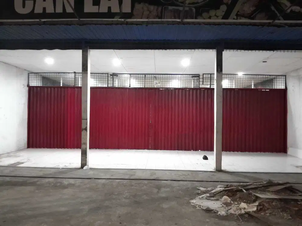 Disewakan ruang usaha di jalan Fatmawati 200 meter ke  MRT haji Nawi