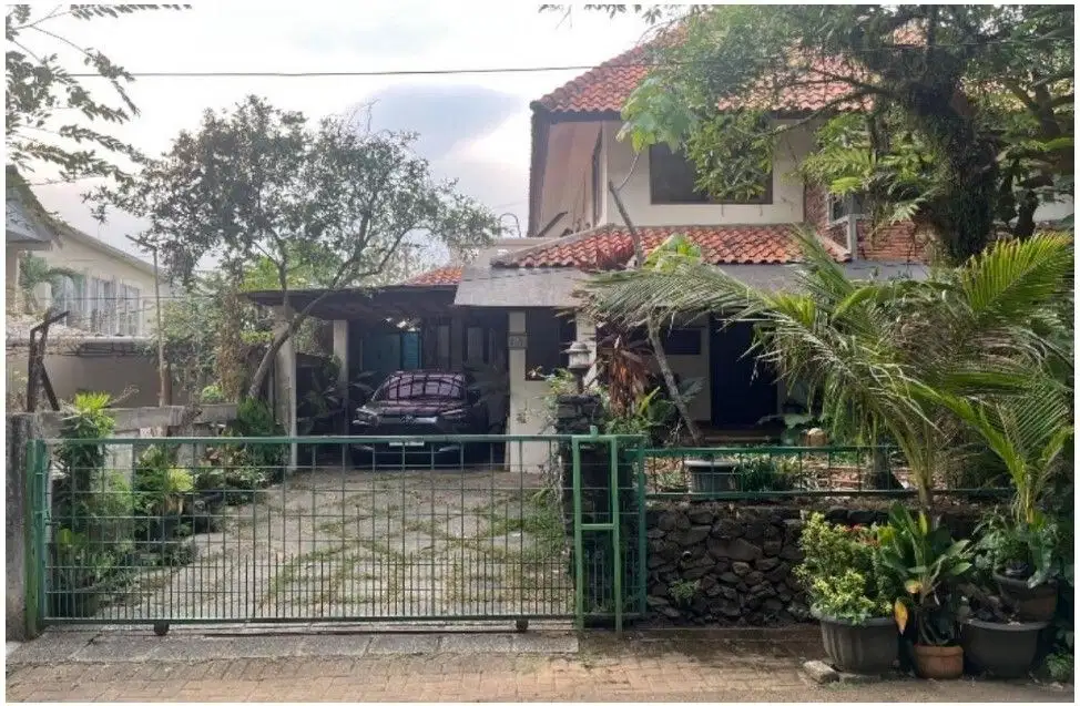 Rumah Siap Huni 2 Lantai Dengan Lingkungan Aman, Nyaman, Tenang, Asri