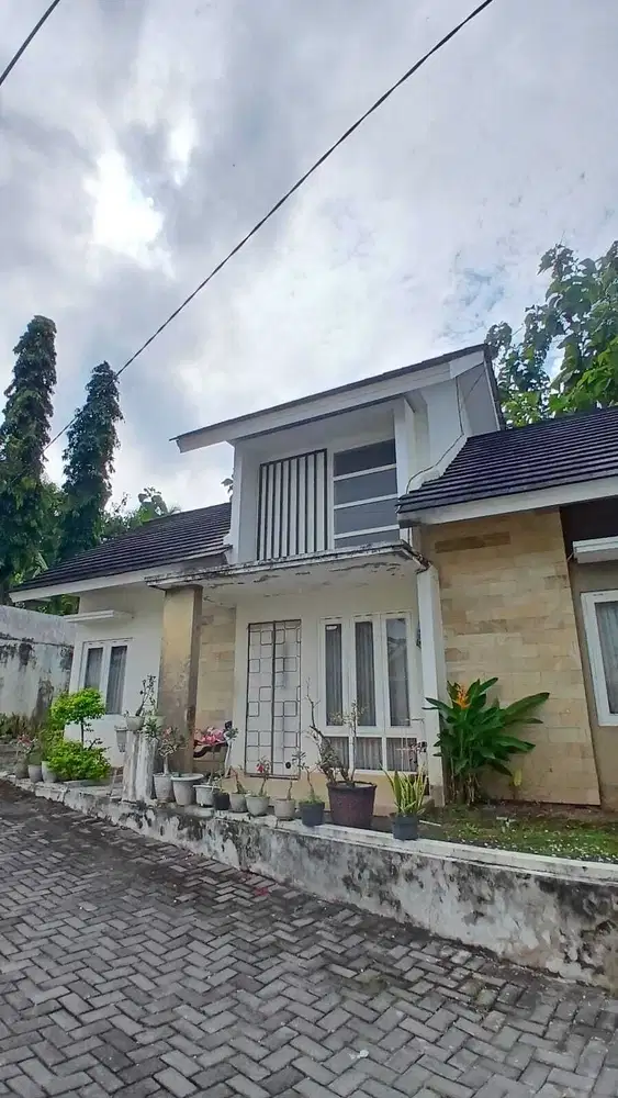 Di Jual Rumah Cantik di Jalur Utama Bandara YIA