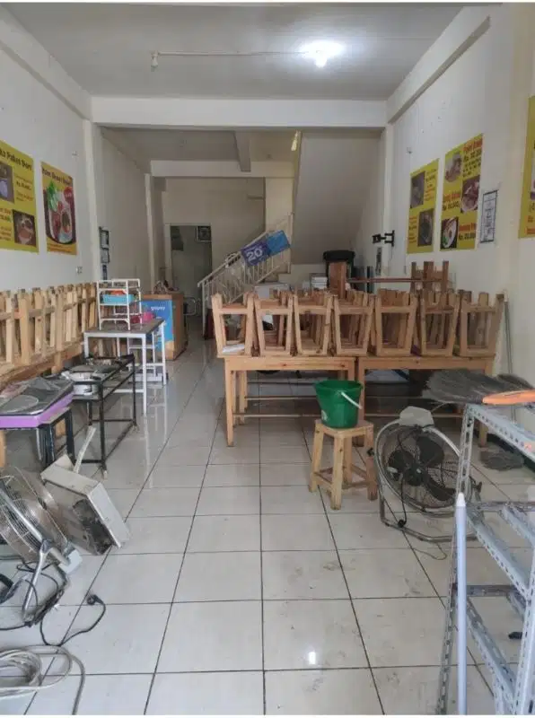 disewakan ruko 2 lantai jalan veteran gresik