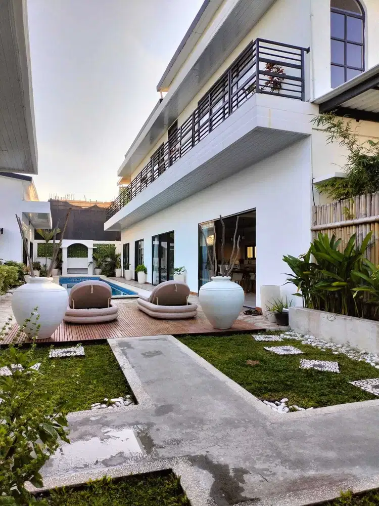 Luxury villa close to Nuanu / Luna Beach Club _ Nyanyi Beach Villa