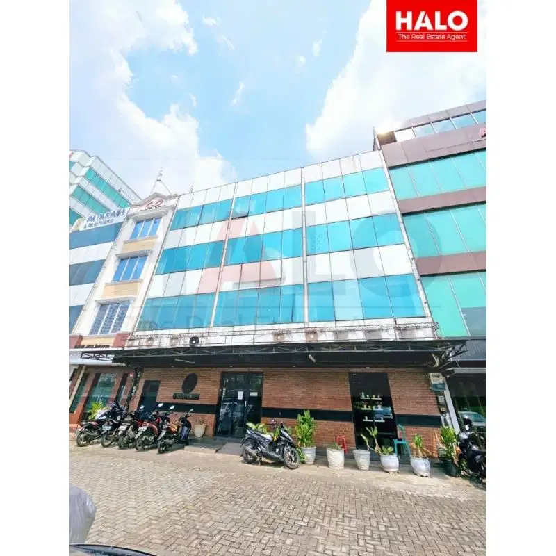 Ruko 3 Gandeng di Jalan Raya Perjuangan Kebon Jeruk Jakarta Barat