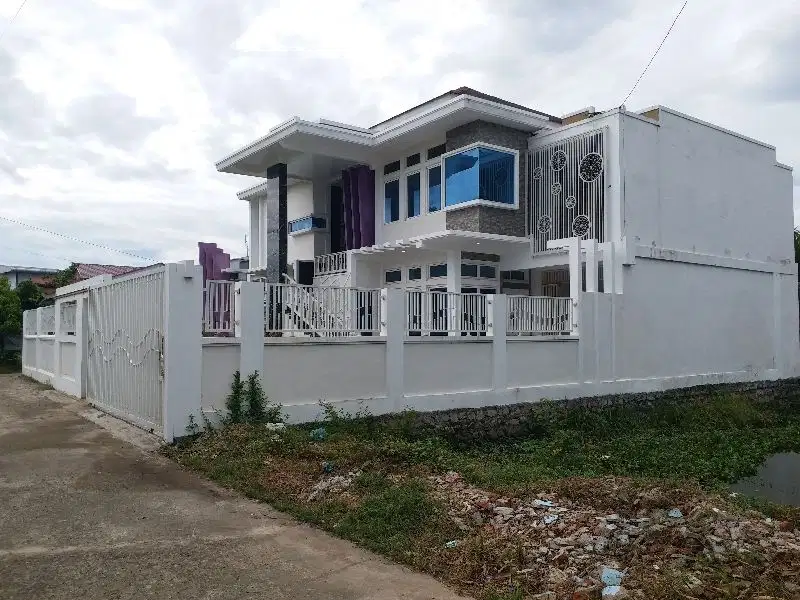 jual rumah mewah, elegan dan minimalis