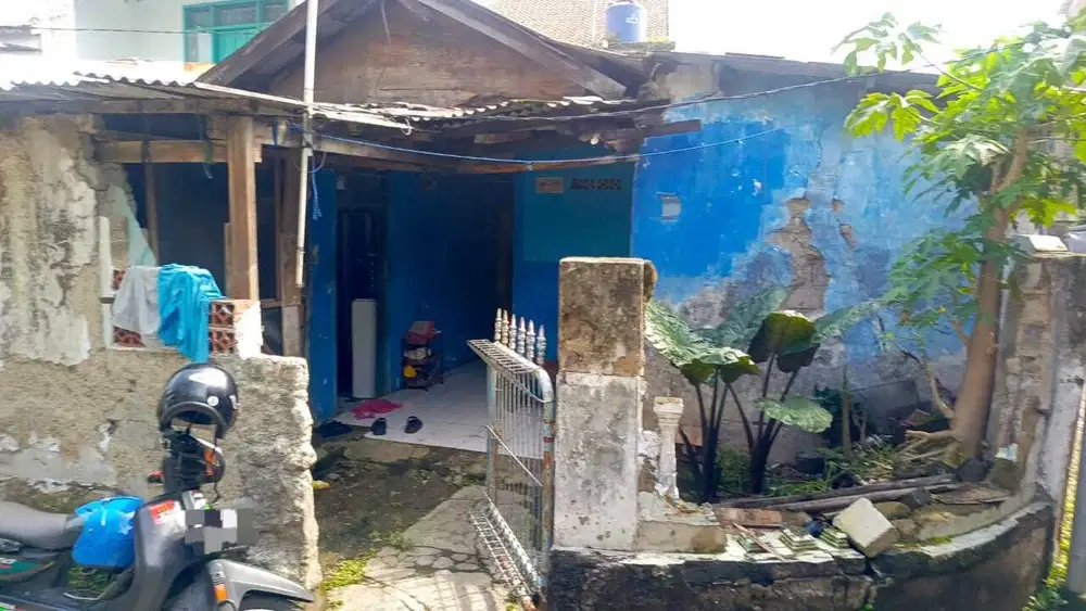 Jual Rumah hitung tanah saja di Jl Bungur Cijerah Bandung
