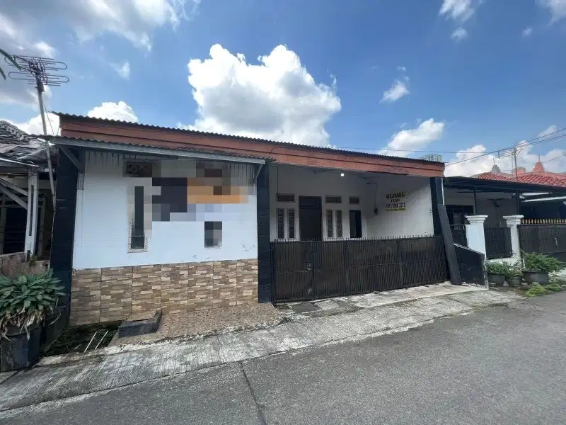 Rumah di Karawaci Perumahan Harapan kita