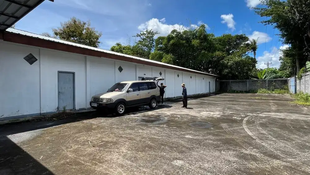 Gudang Strategis Area Sentolo Kulon Progo 065952 is2508