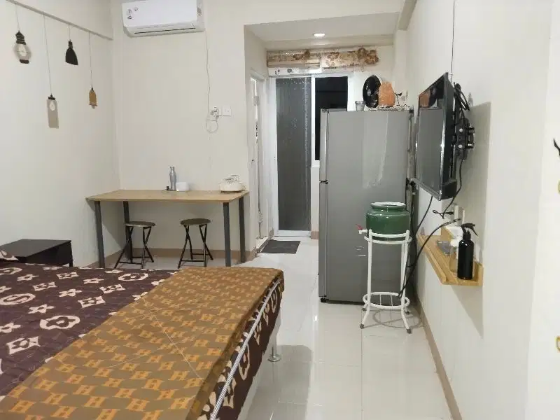 apt green palm studio FF