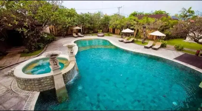 VILLA LUXURY STRATEGIS DEKAT PANTAI DOUBLE SIX SEMINYAK