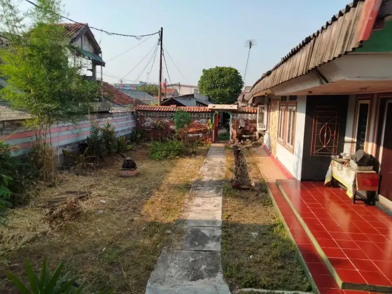 Dijual Rumah + kostan Strategis Area Ciracas JAKTIM  (LN)