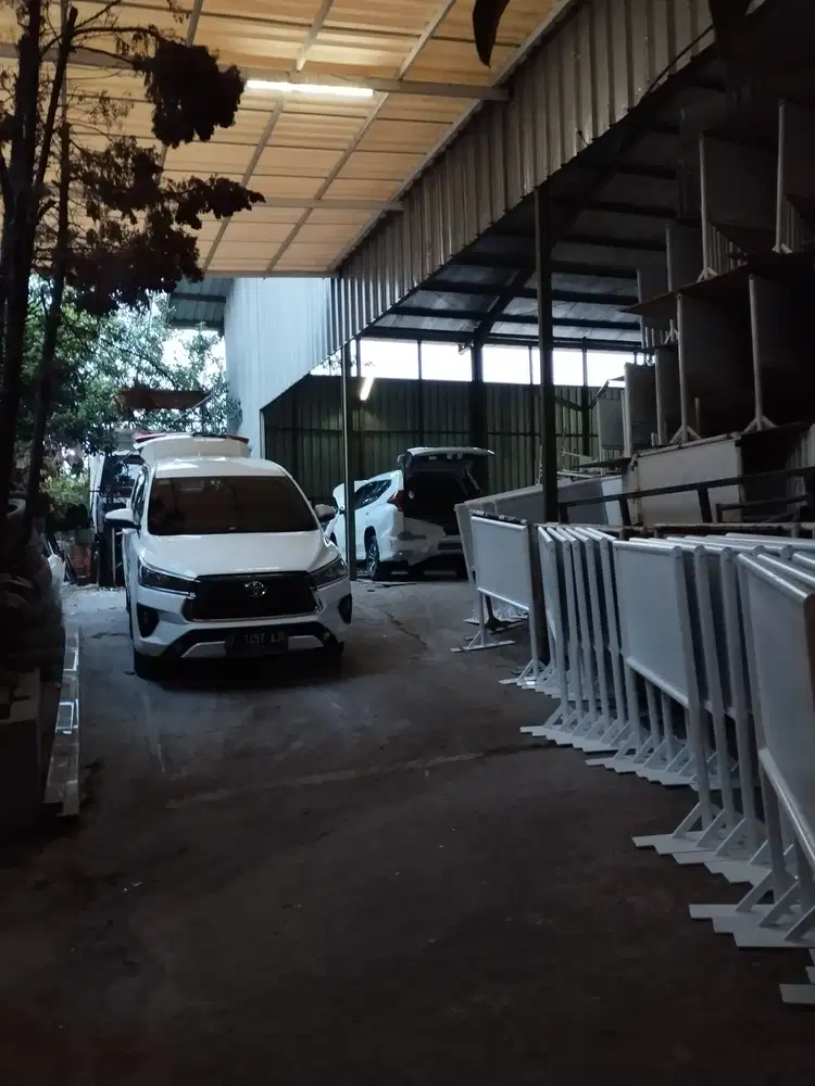 Dijual Gudang Tengah Kota Sayap Pungkur