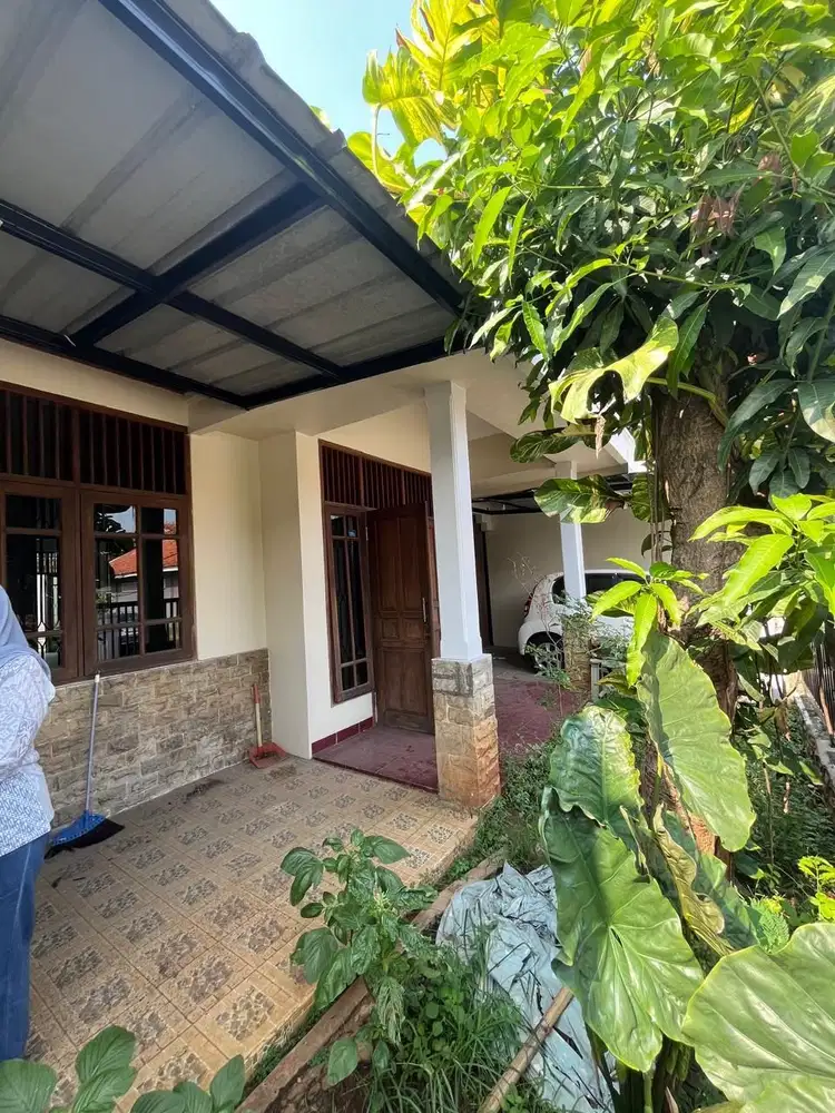 Rumah Dijual di Komplek Batan Indah