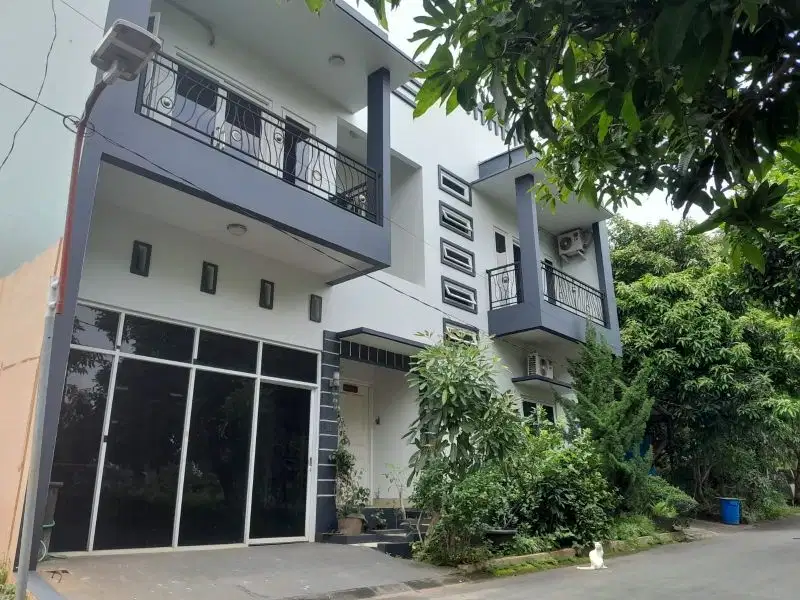 Dijual Rumah Mega Residen Banyumanik Semarang