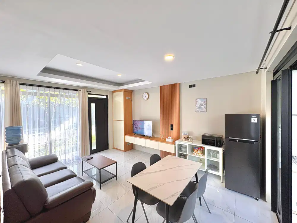 Rumah Minimalis Modern Berlokasi Diarea Top Kota Baru Parahyangan, Bdg