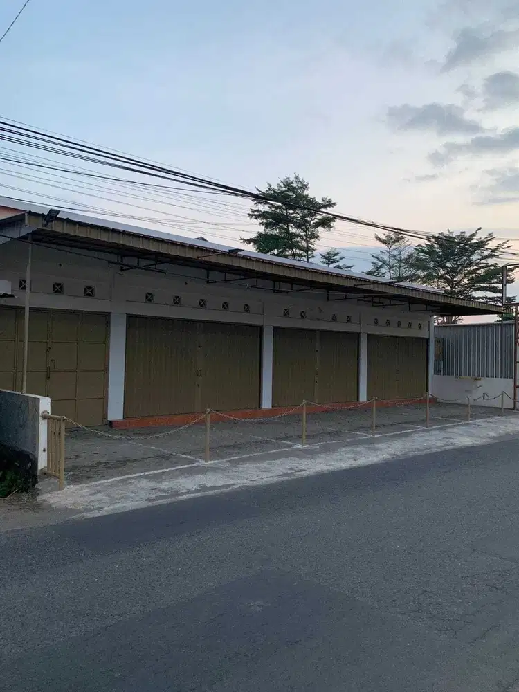 Ruko Strategis Pinggir Jalan Area Ngemplak 066000 age2508