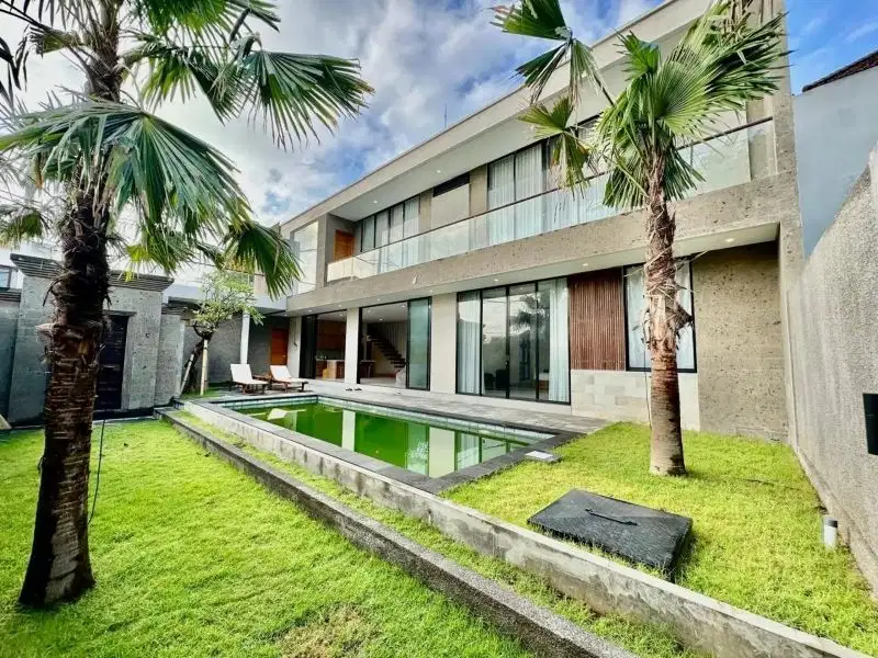 Dijual atau Disewakan Luxury villa full furnish di Nusa dua