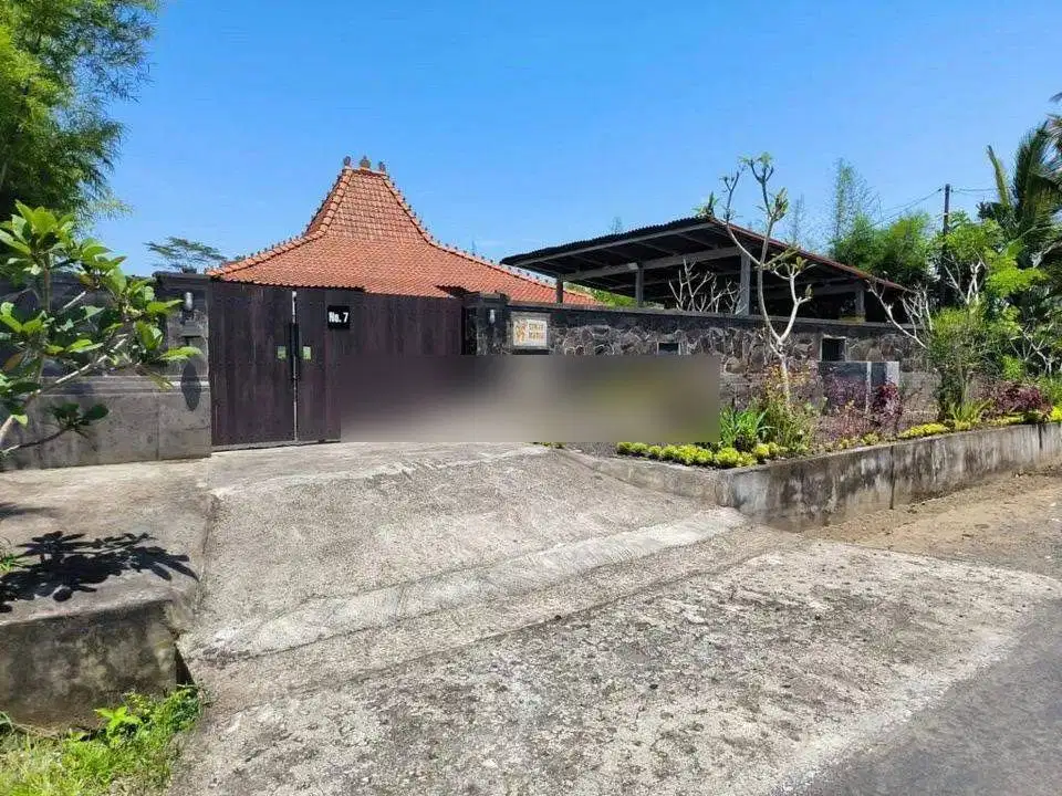 2 Unit Villa Joglo Kayu Jati Tampak Siring Ubud
