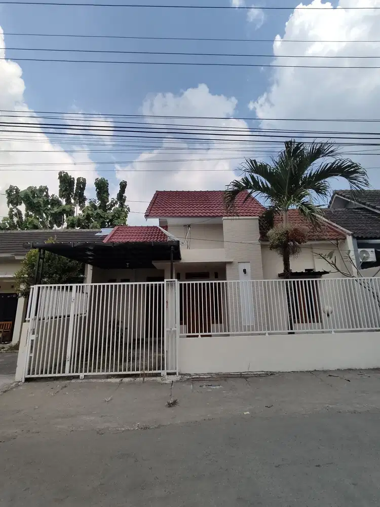 Rumah minimalis modern di Sorowajan dekat Amplaz, UIN & JEC