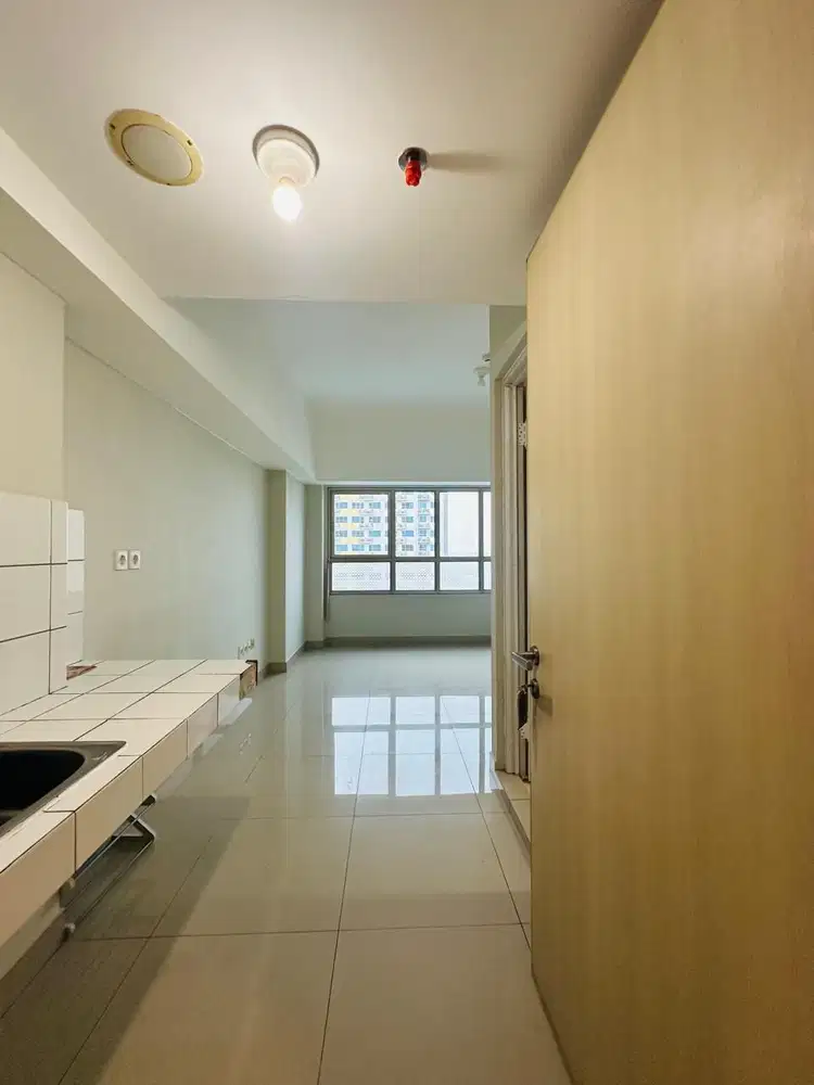 Jual apt springlake summarecon Bekasi